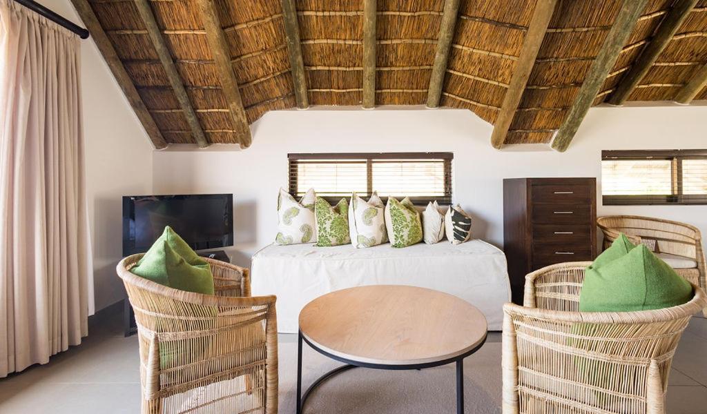 St Francis Golf Lodge Сент Френсис Бей Екстериор снимка