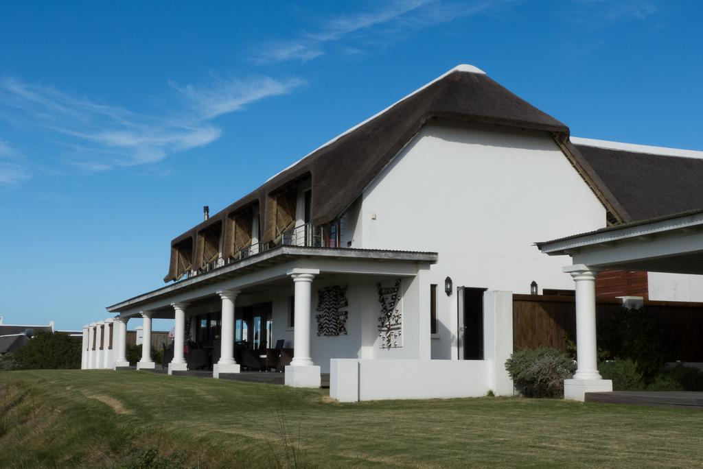 St Francis Golf Lodge Сент Френсис Бей Екстериор снимка